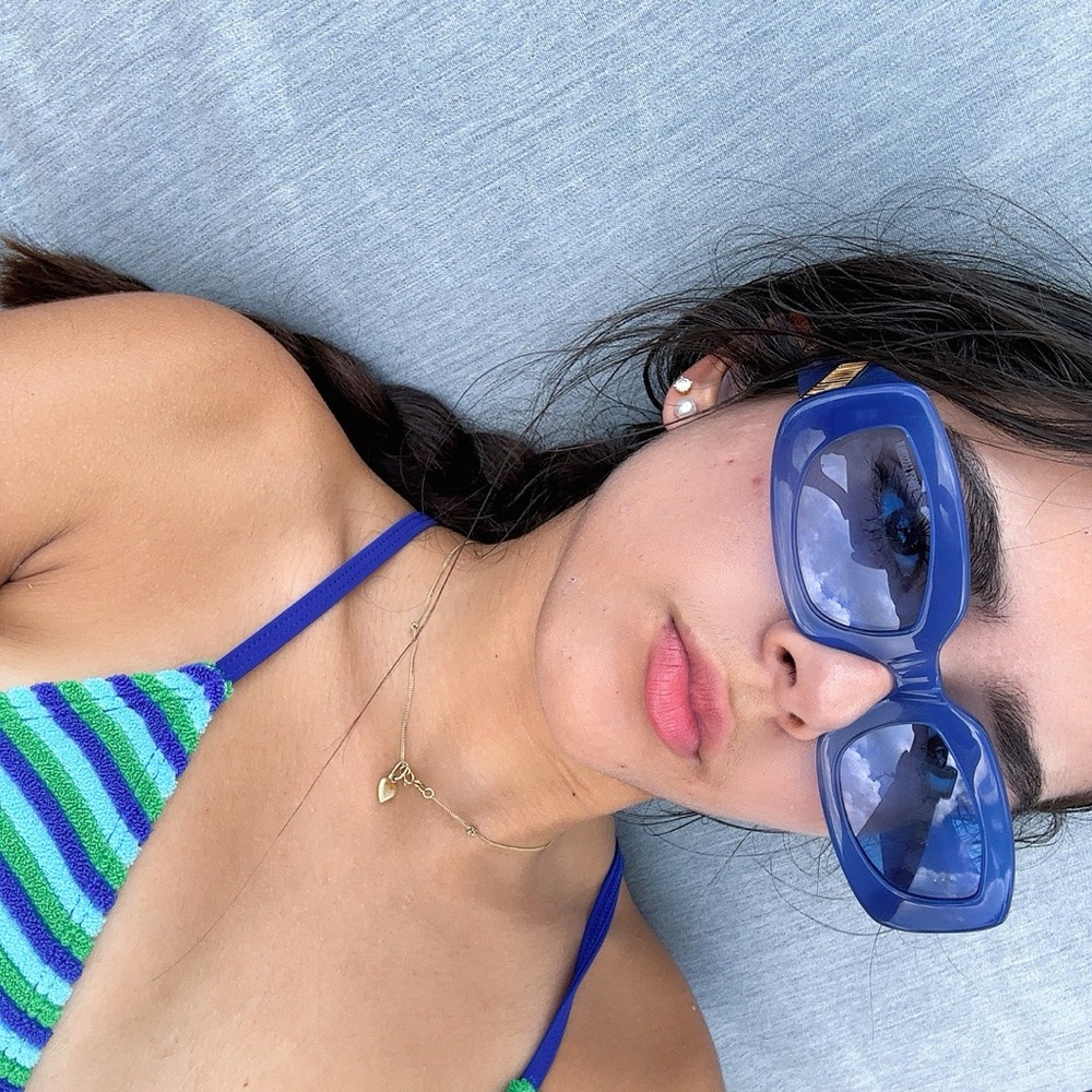 Meet your Posher, Vania